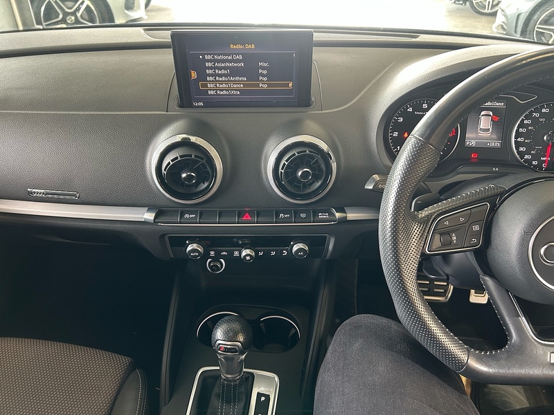 Audi A3 1.5 TFSI CoD S line Sportback 5dr Petrol S Tronic Euro 6 (s/s) (150 ps) - U11006