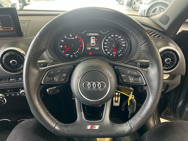 Audi A3 1.5 TFSI CoD S line Sportback 5dr Petrol S Tronic Euro 6 (s/s) (150 ps) - U11006