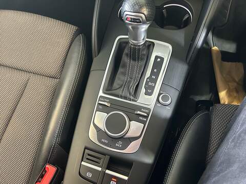Audi A3 1.5 TFSI CoD S line Sportback 5dr Petrol S Tronic Euro 6 (s/s) (150 ps) - U11006