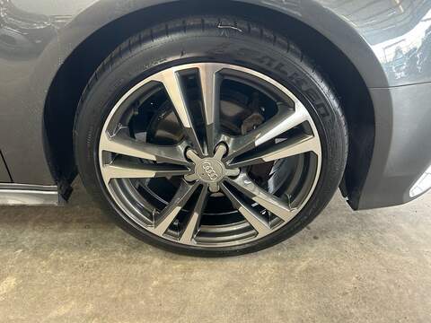 Audi A3 1.5 TFSI CoD S line Sportback 5dr Petrol S Tronic Euro 6 (s/s) (150 ps) - U11006