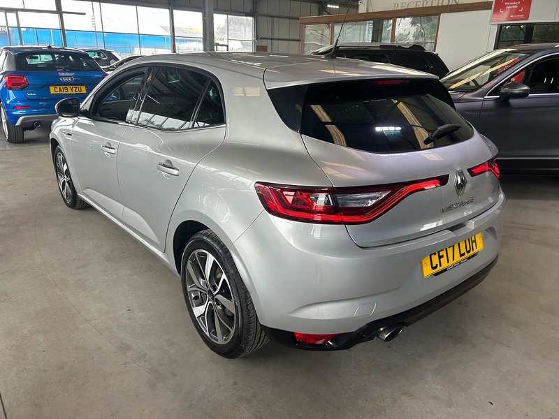 Renault Megane 1.2 TCe Dynamique S Nav Hatchback 5dr Petrol Manual Euro 6 (s/s) (130 ps) - U11025
