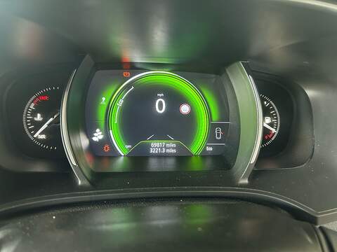 Renault Megane 1.2 TCe Dynamique S Nav Hatchback 5dr Petrol Manual Euro 6 (s/s) (130 ps) - U11025