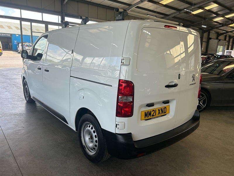 Peugeot Expert BlueHDi 1000 Professional - U11026