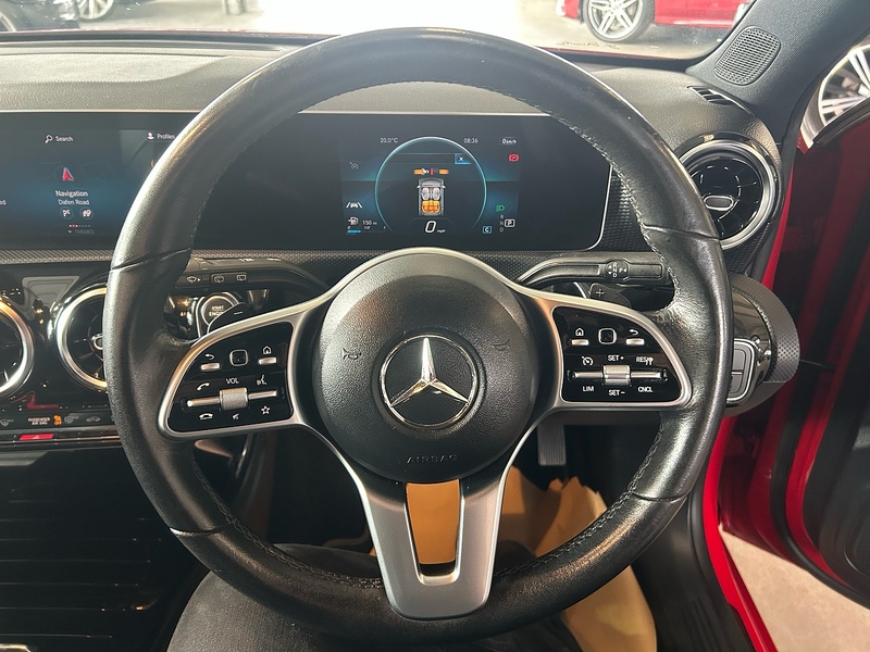 Mercedes-Benz A Class A180d Sport - U11034