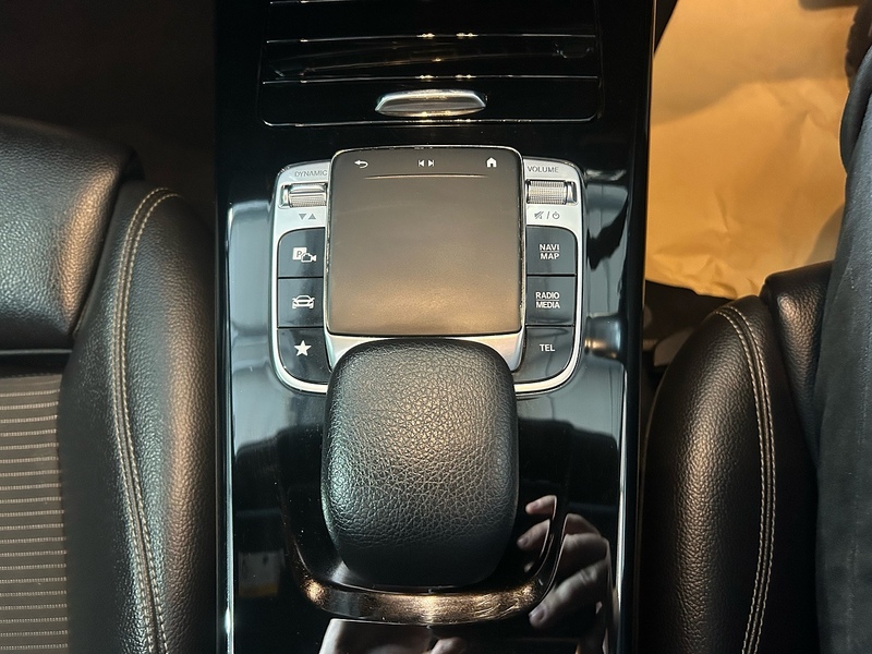 Mercedes-Benz A Class A180d Sport - U11034