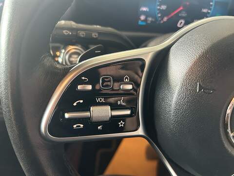 Mercedes-Benz A Class A180d Sport - U11034