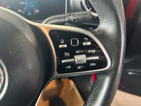 Mercedes-Benz A Class A180d Sport - U11034