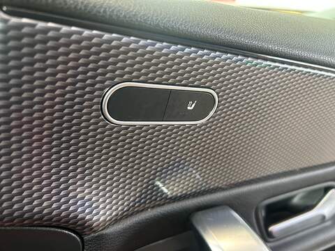 Mercedes-Benz A Class A180d Sport - U11034