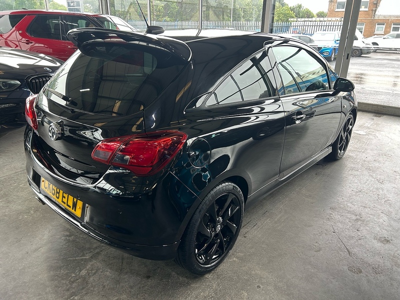 Vauxhall Corsa 1.4i ecoTEC SRi VX Line Nav Black Hatchback 3dr Petrol Manual Euro 6 (90 ps) - U11040