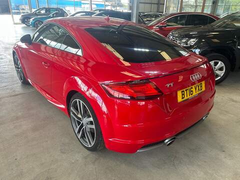 Audi TT TFSI S line - U11046