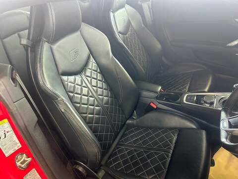 Audi TT TFSI S line - U11046