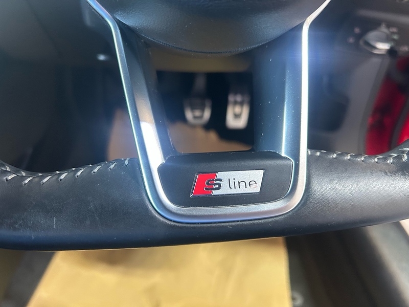 Audi TT TFSI S line - U11046