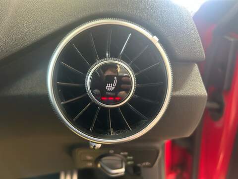Audi TT TFSI S line - U11046