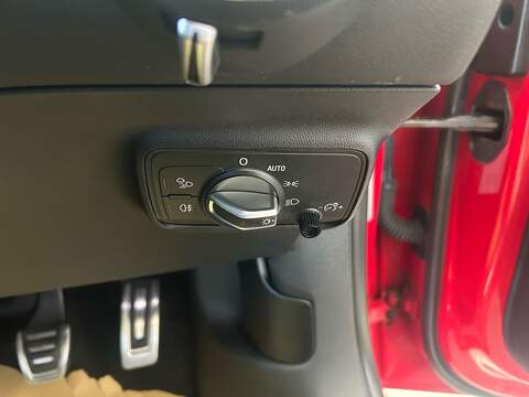 Audi TT TFSI S line - U11046