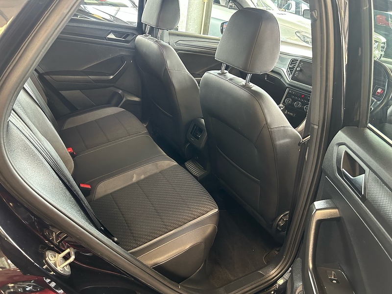 Volkswagen T-Roc TDI R-Line - U11047