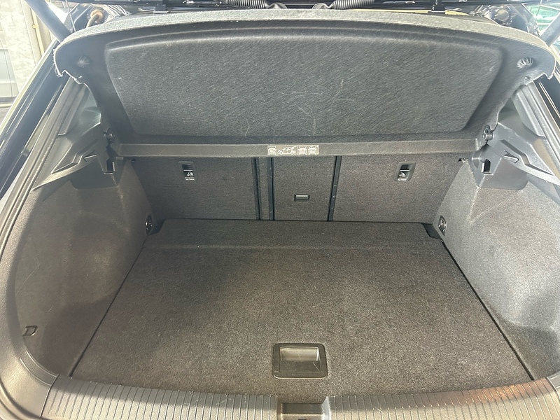 Volkswagen T-Roc TDI R-Line - U11047