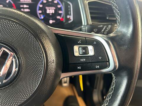 Volkswagen T-Roc TDI R-Line - U11047