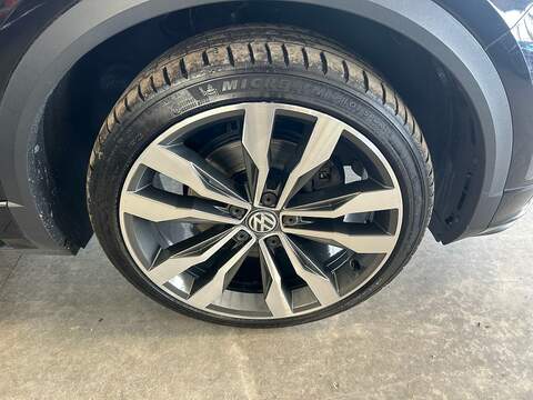 Volkswagen T-Roc TDI R-Line - U11047