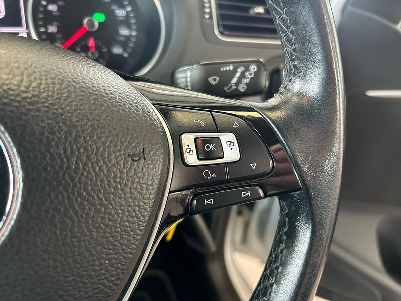 Volkswagen Polo TSI Match Edition - U11050