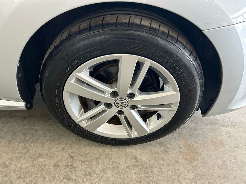 Volkswagen Polo TSI Match Edition - U11050