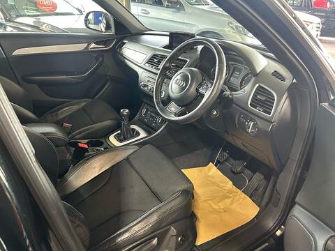 Audi Q3 TFSI CoD S line Edition - U11051