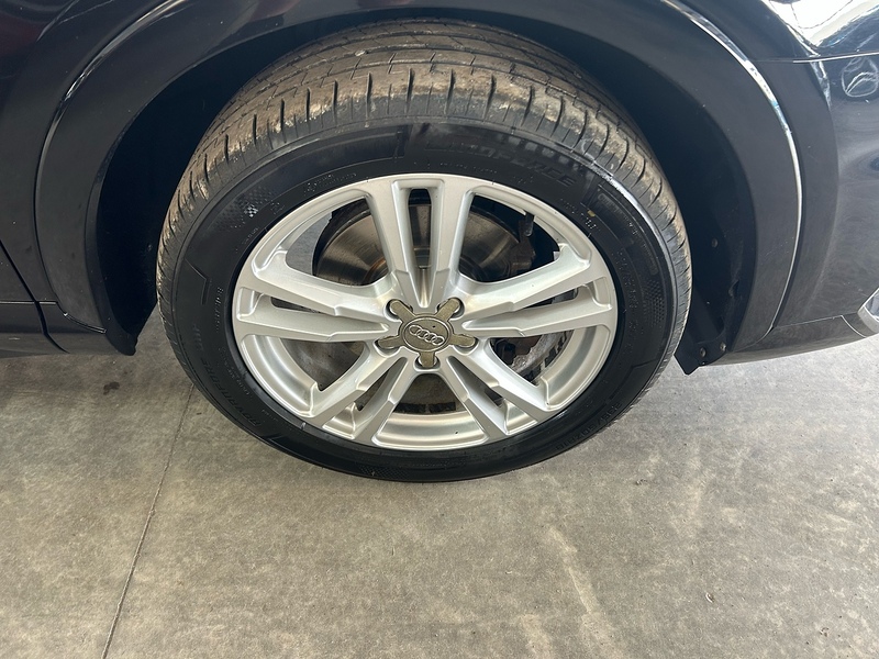 Audi Q3 TFSI CoD S line Edition - U11051