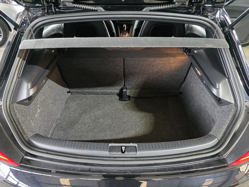 Volkswagen Scirocco TSI R-Line - U11054