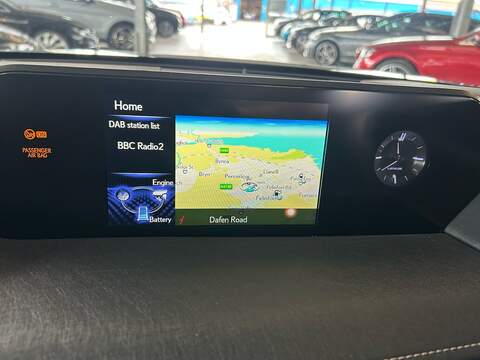 Lexus UX 250h - U11055