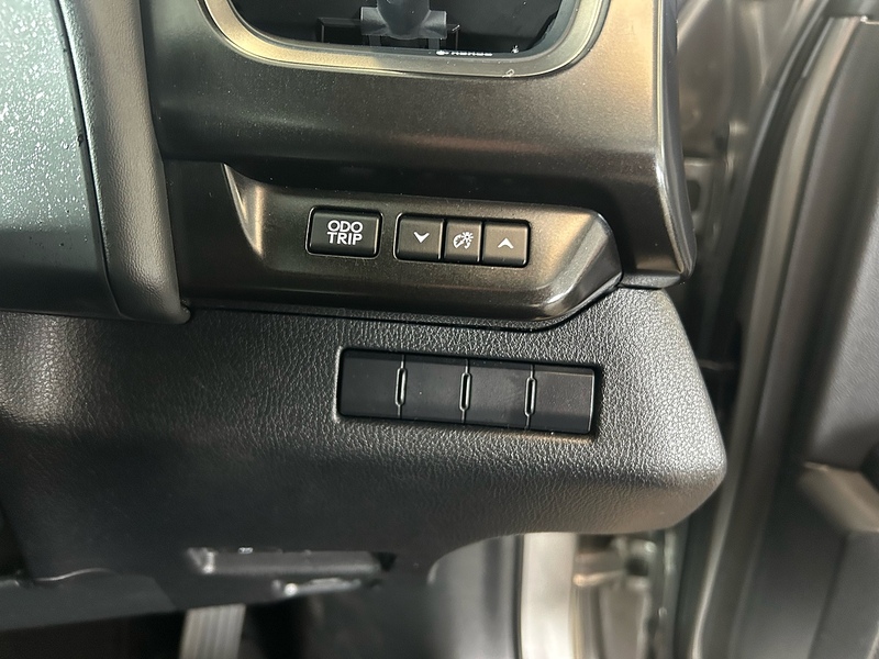 Lexus UX 250h - U11055
