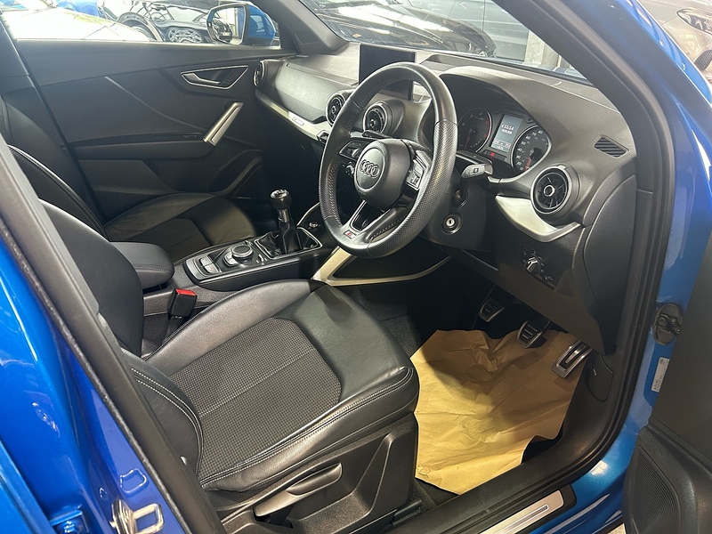 Audi Q2 TDI S line - U11056