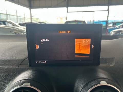 Audi Q2 TDI S line - U11056