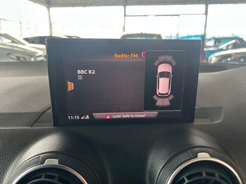 Audi Q2 TDI S line - U11056