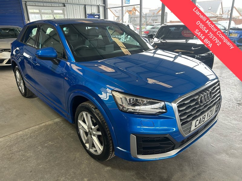 Audi Q2 TDI S line - U11056