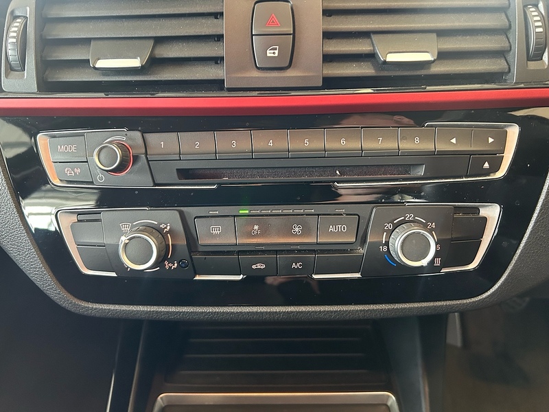 BMW 1 Series 118i Sport - U11059