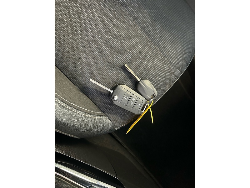 Vauxhall Corsa Turbo Elite Nav - U11060