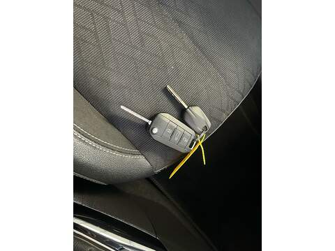 Vauxhall Corsa Turbo Elite Nav - U11060