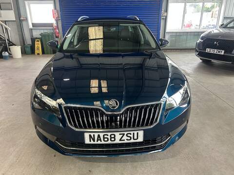 Skoda Superb TDI SE Technology - U11068