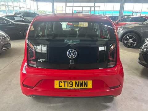 Volkswagen up! Move up! Tech Edition - U11069