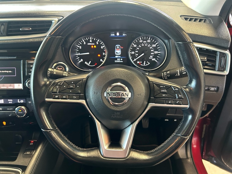 Nissan Qashqai DIG-T N-Motion - U11070