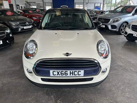 MINI Hatch Cooper - U11072