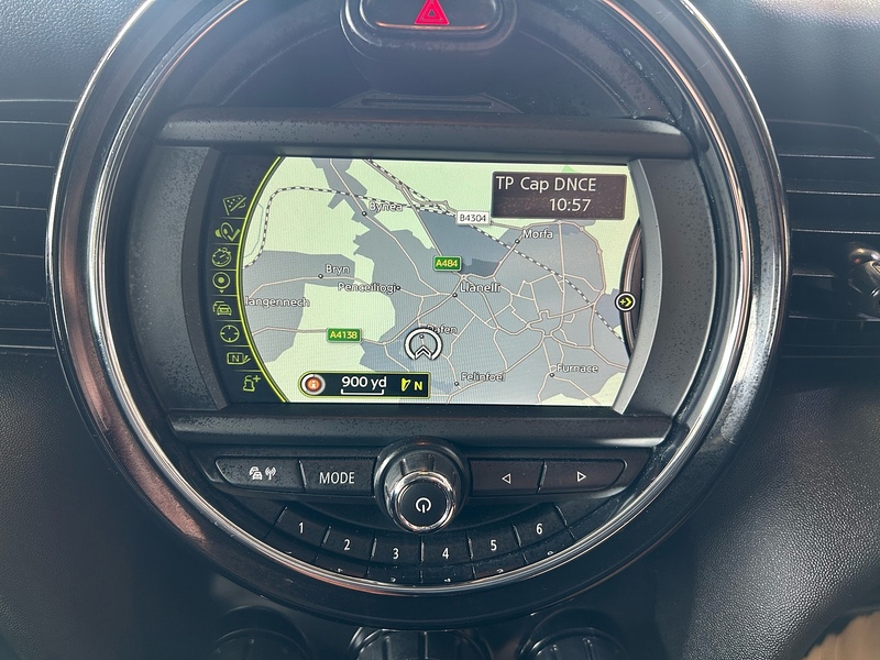 MINI Hatch Cooper - U11072