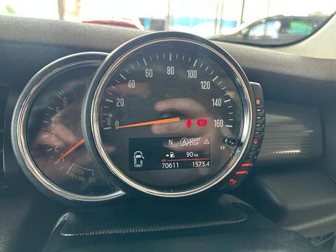 MINI Hatch Cooper - U11072