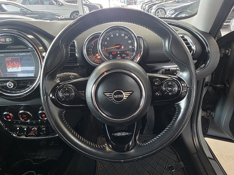 MINI Clubman Cooper Exclusive - U11074