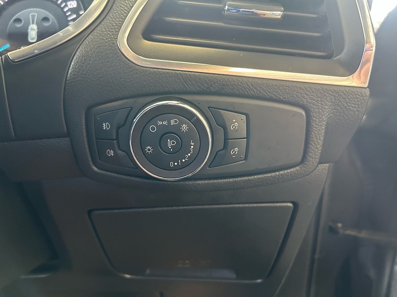 Ford S-Max EcoBlue ST-Line - U11086