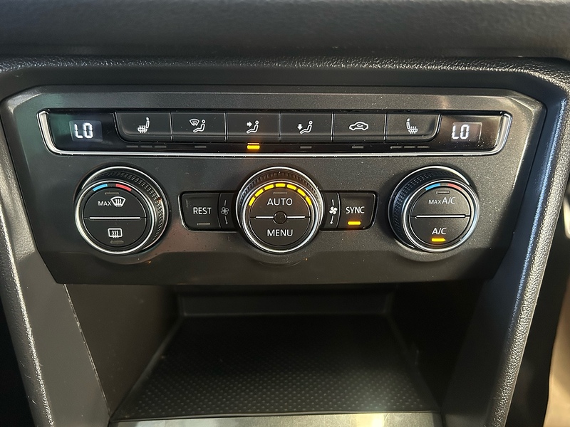 Volkswagen Tiguan TDI R-Line - U11090