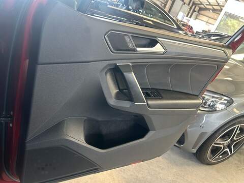 Volkswagen Tiguan TDI R-Line - U11090
