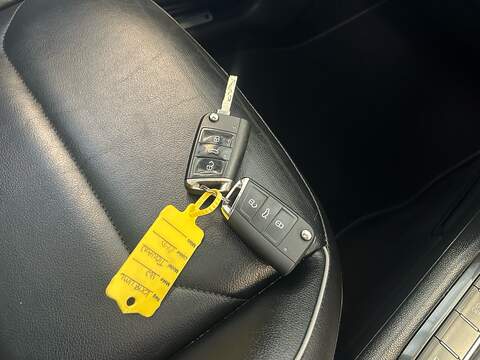 Volkswagen Tiguan TDI R-Line - U11090