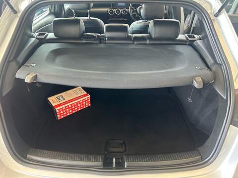 Mercedes-Benz A Class A180d SE - U11091