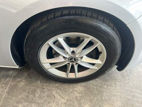 Mercedes-Benz A Class A180d SE - U11091