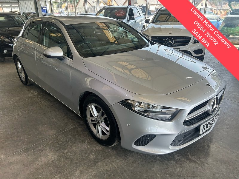 Mercedes-Benz A Class A180d SE - U11091